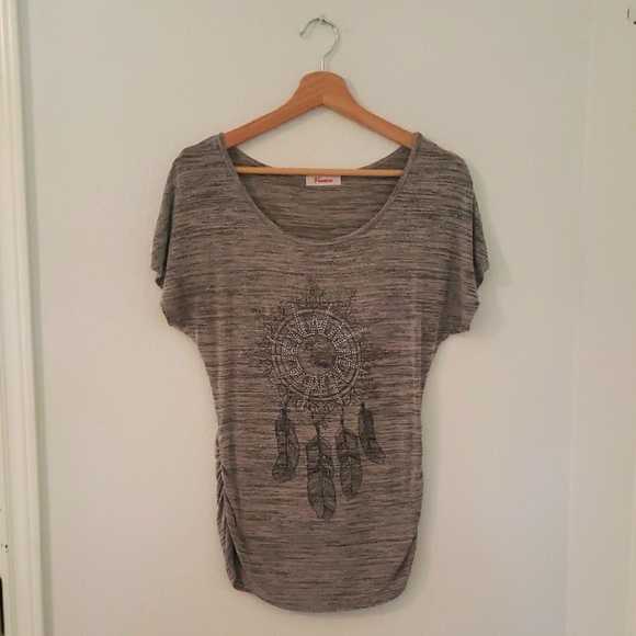 Women's Beige Dreamcatcher Sparkle Print Top - Picture 1 of 5